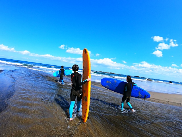青森県サーフィンスクールオクタ